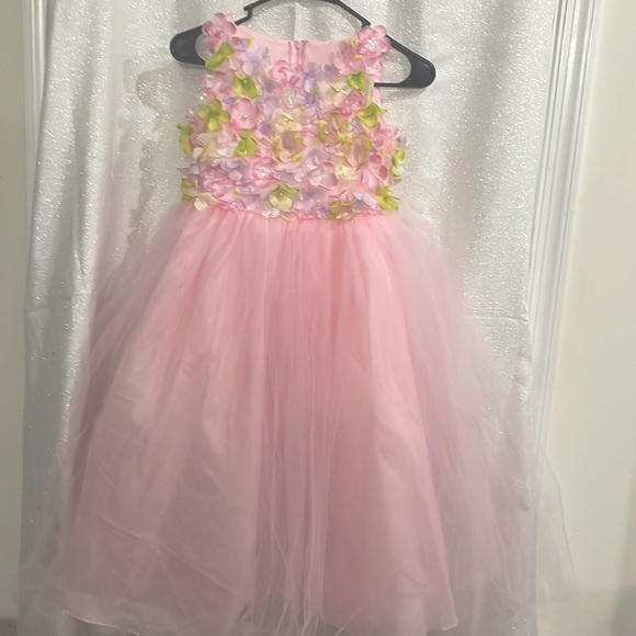 Other - Pink tulle kids gown
